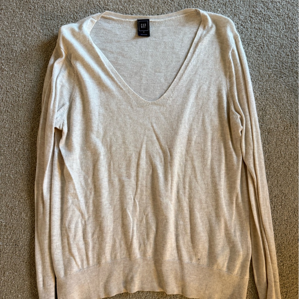 Gap Thin Beige Long Sleeve Sweater